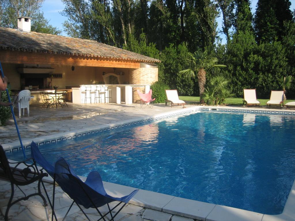 Mas Allard Tarascon Exterior photo